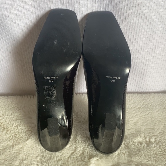 Nine West Patent Leather Pump - Picture 5 of 5